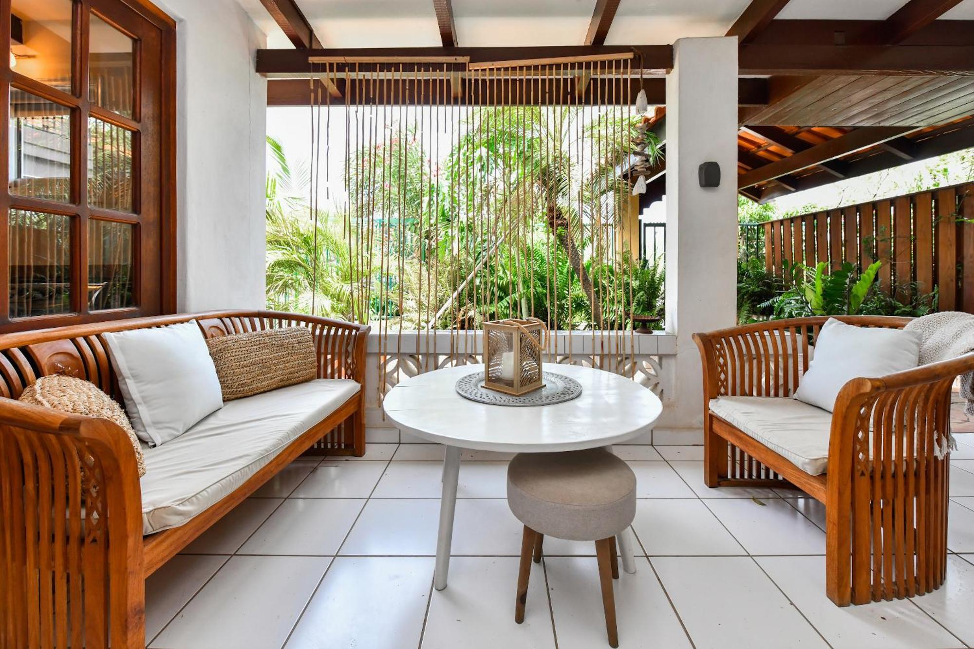 Brisas Studio Apartments (Adults Only) Palm Beach Eksteriør bilde