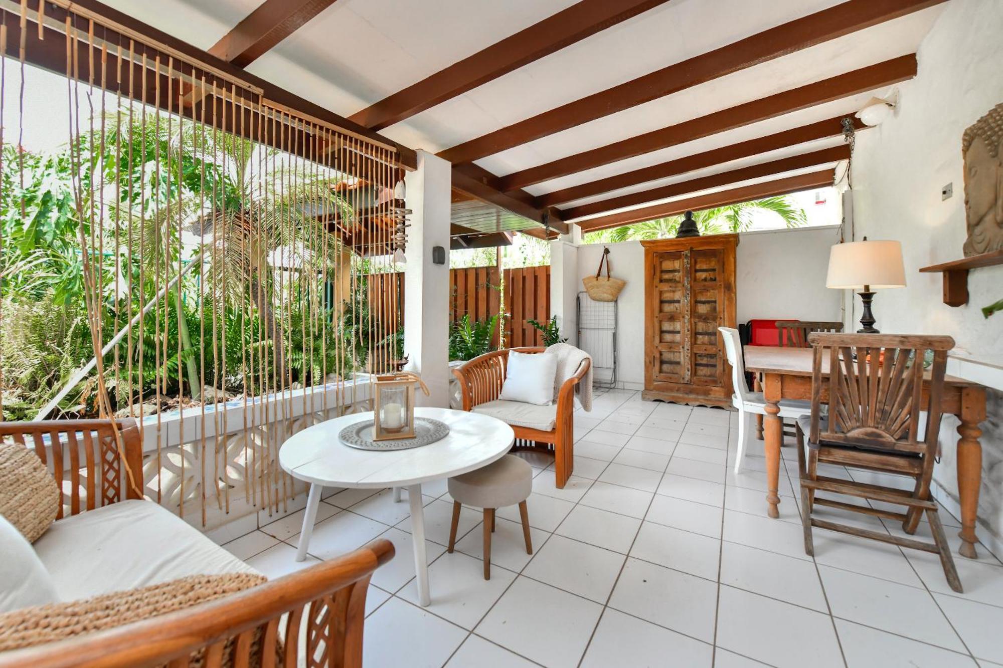 Brisas Studio Apartments (Adults Only) Palm Beach Eksteriør bilde