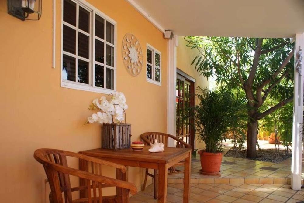Brisas Studio Apartments (Adults Only) Palm Beach Eksteriør bilde